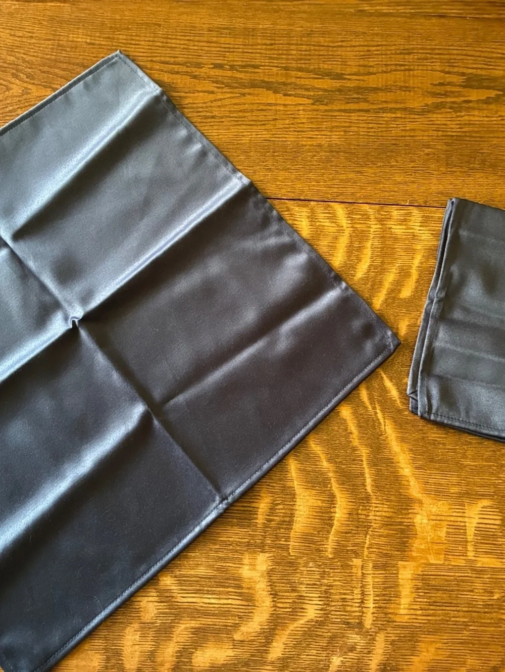 Set of 8 Navy Blue Sateen Dinner Napkins